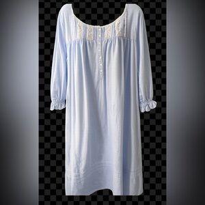 Eileen West Size Large Women's Flannel Gown Cotton Blend Baby Blue Long